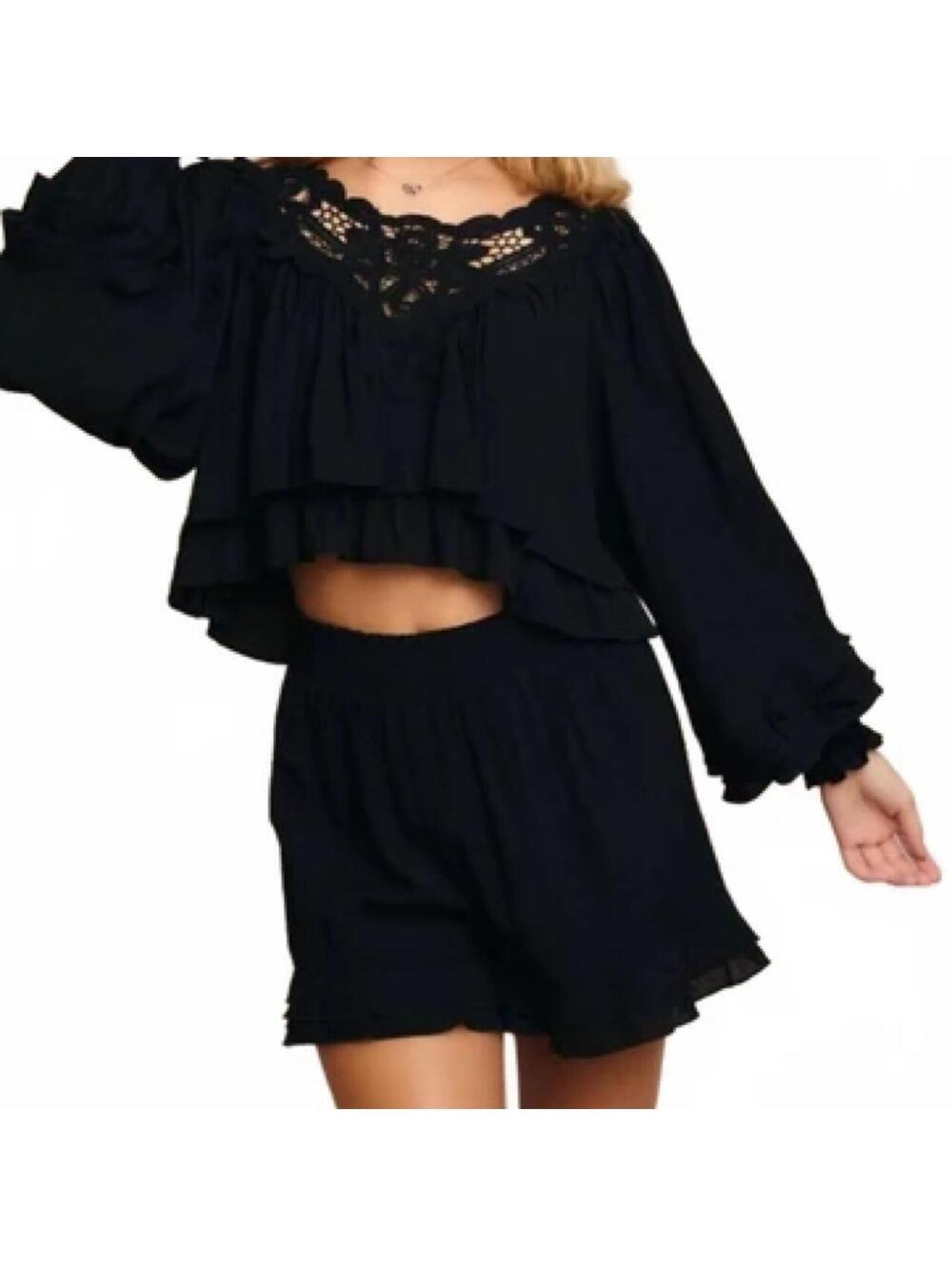 Le lis Black ruffle set with lace trim #ruffles #matching